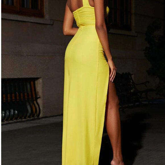 Pansy One Shoulder Cutout Maxi Dress - Picture 2 of 9